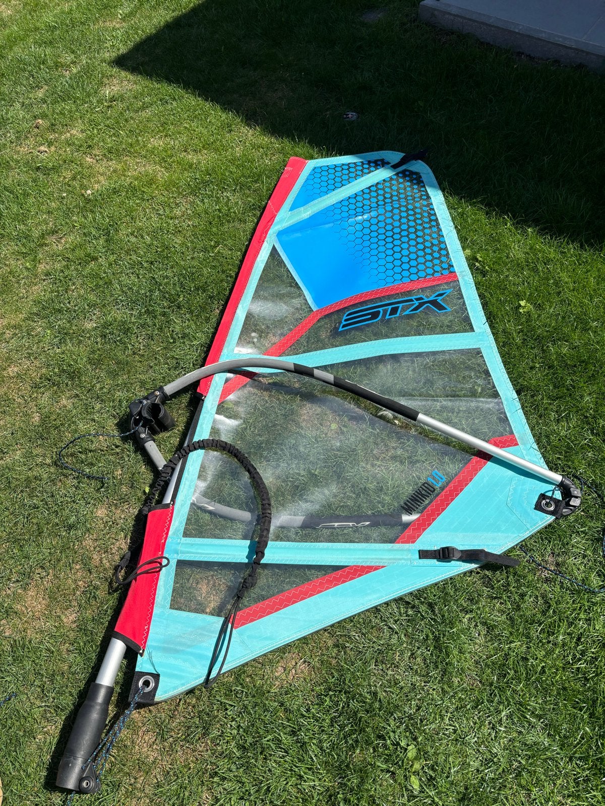 STX Minikid 1.0 Windsurfzeil met Giek - Zo goed als nieuw, Minder dan 3.5 m², Ophalen of Verzenden, Zo goed als nieuw, Zeil