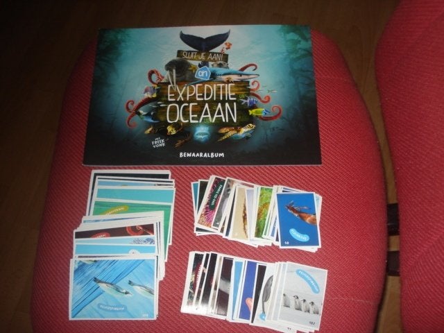OCEAAN LEEG ALBUM + COMPLETE SET(AH ) GRATIS, Verzamelen, Albert Heijn, Ophalen of Verzenden