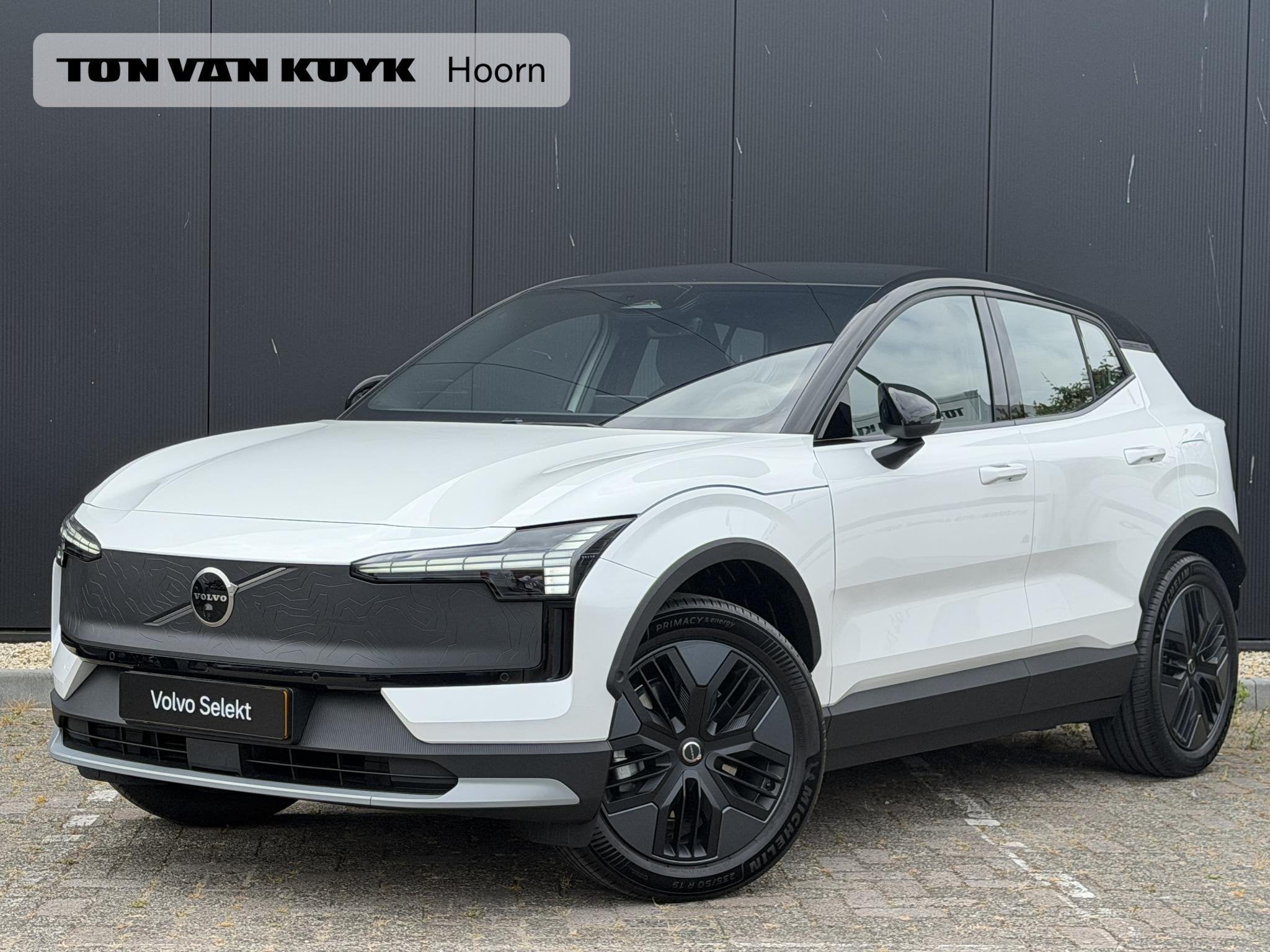 Volvo EX30 Cross Country P5 Long Range Plus 69 kWh Elek. sto