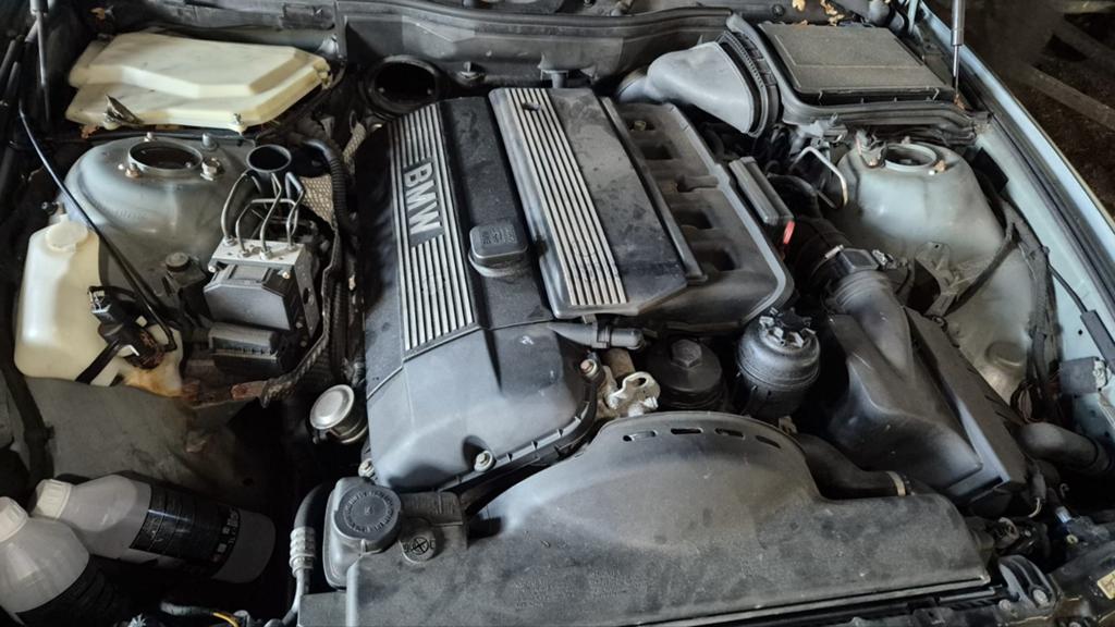 Motor compleet M54B25 BMW 5-serie E39, Auto-onderdelen, Ophalen of Verzenden, Gebruikt, BMW