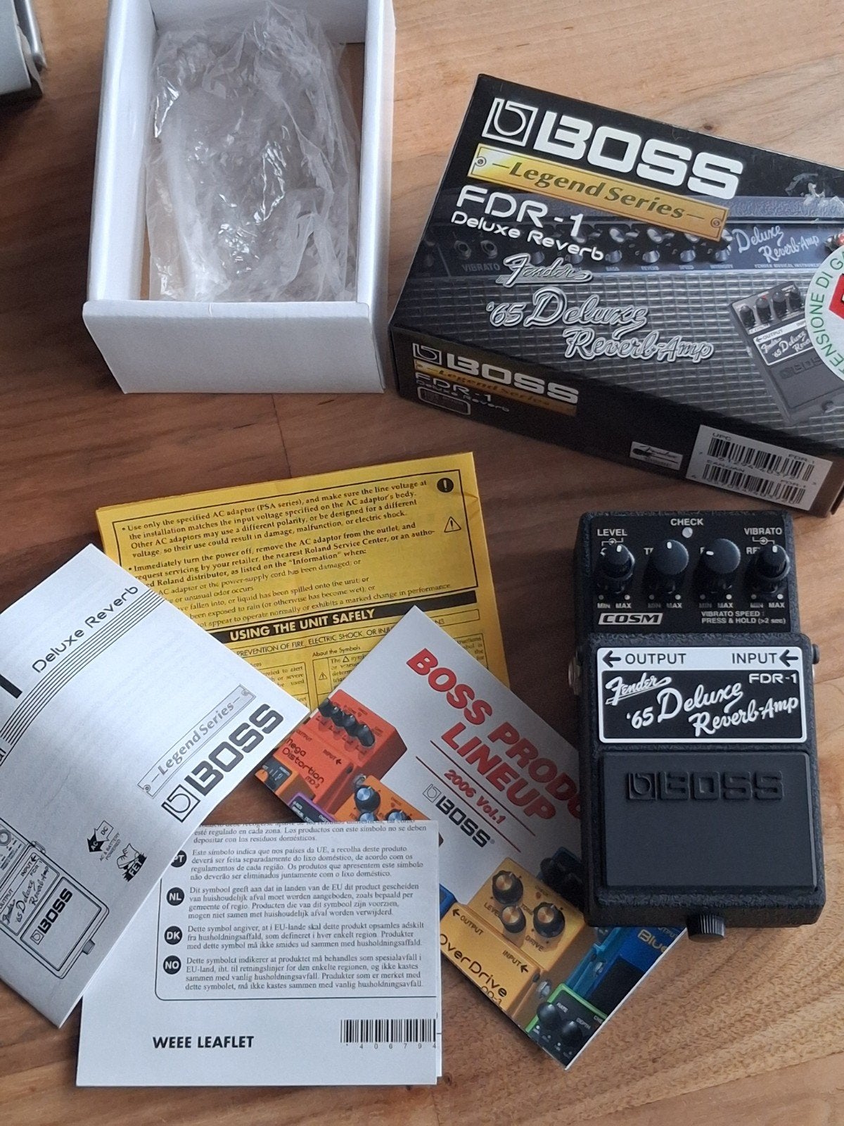Boss FDR-1 '65 Deluxe Reverb Amp pedaal MINT (zeldzaam!), Ophalen of Verzenden, Nieuw, Reverb