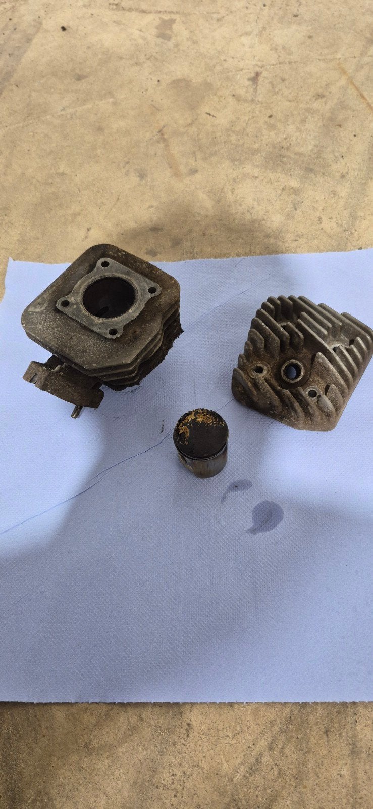 peugeot verticaal cilinderkit compleet, Ophalen of Verzenden, Gebruikt, Blok, Peugeot