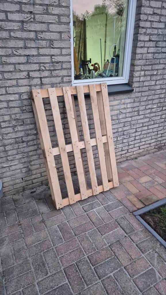 Houten pallet, Ophalen