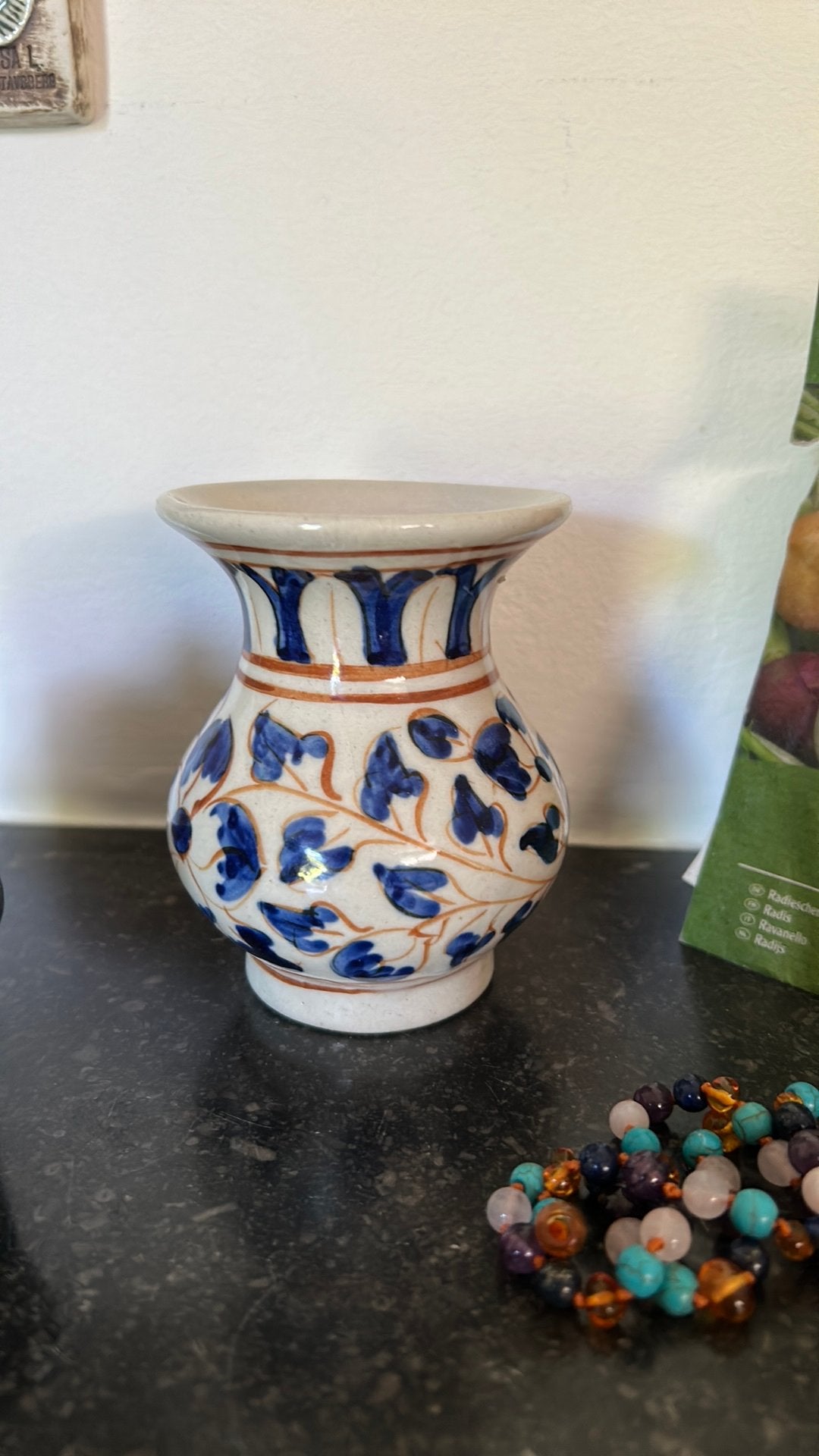 Lief klein vintage India vaasje, Huis en Inrichting, Woonaccessoires | Vazen, Overige kleuren, Aardewerk of Porselein, Ophalen of Verzenden