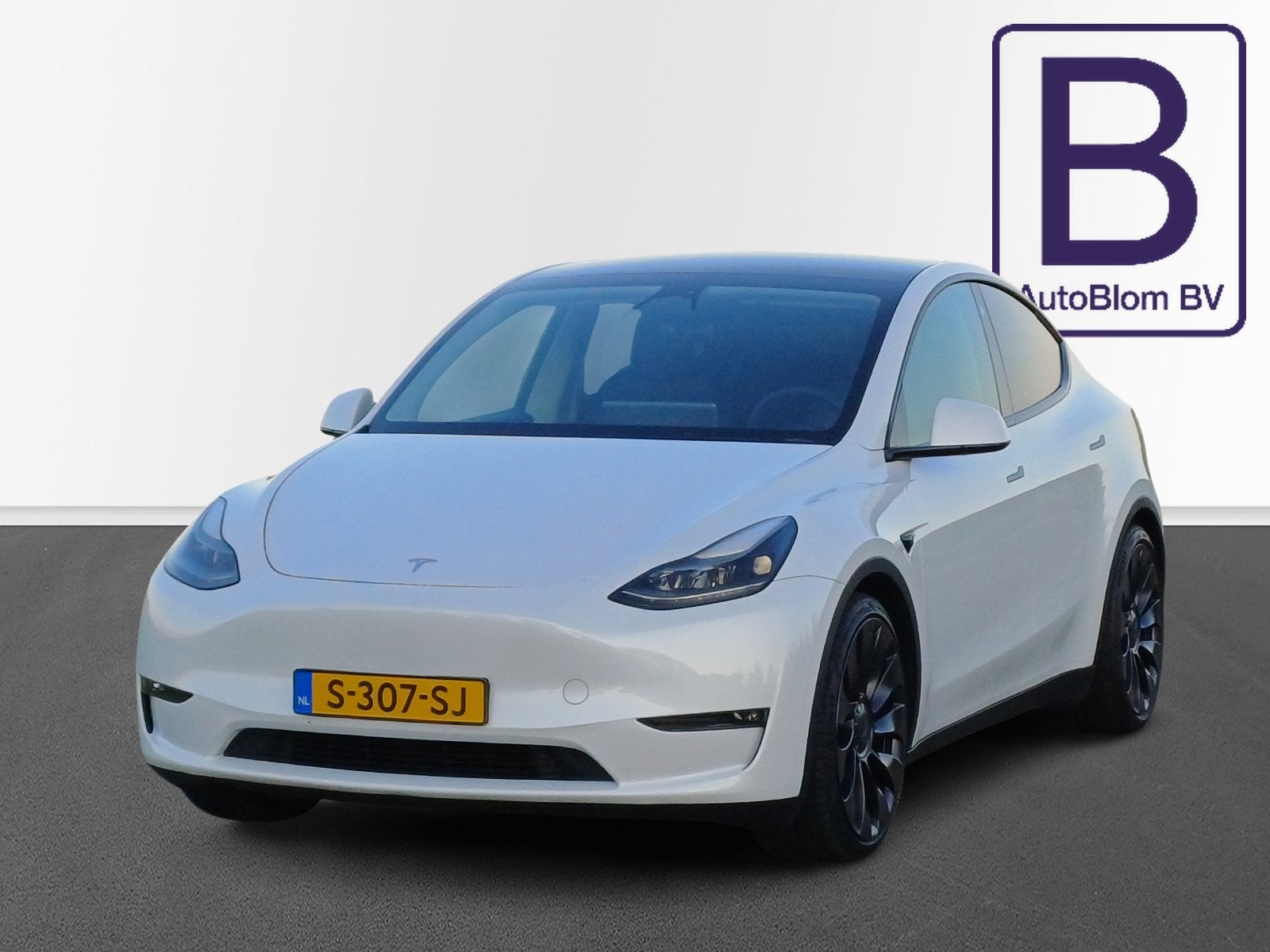 Tesla Model Y Performance AWD 75 kWh / NL / SoH 92,9 / Trekh, 514 km, Gebruikt, 1972 kg, Wit