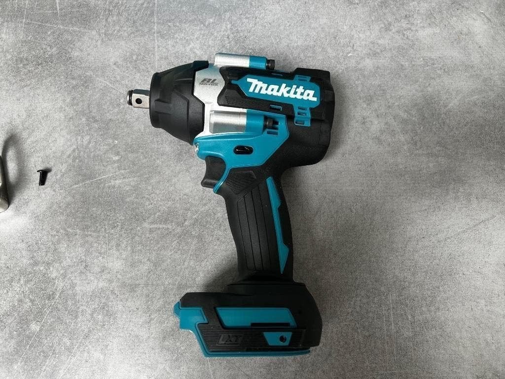 MAKITA 18V ACCU SLAGMOERSLEUTEL DTW700ZJ 1/2" 700Nm SLAGMOER, Ophalen of Verzenden, Nieuw