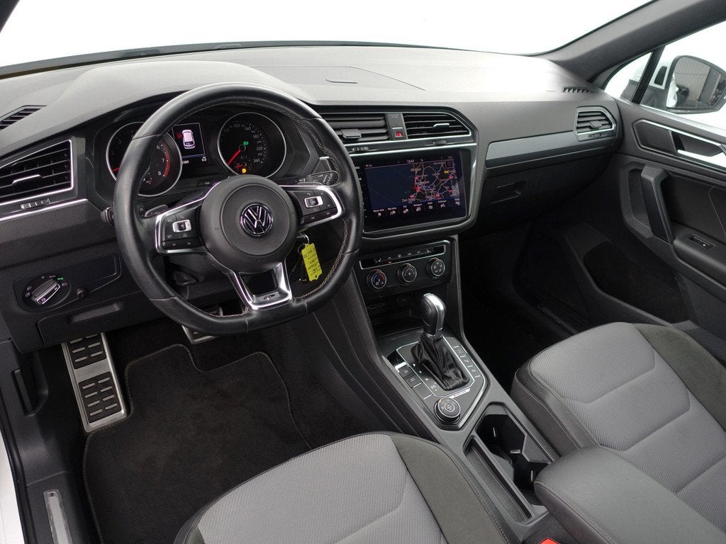 Volkswagen Tiguan 2.0 TSI 4Motion R Line Aut- Panoramadak, C, Auto's, Automaat, Gebruikt, 4 cilinders, 179 pk
