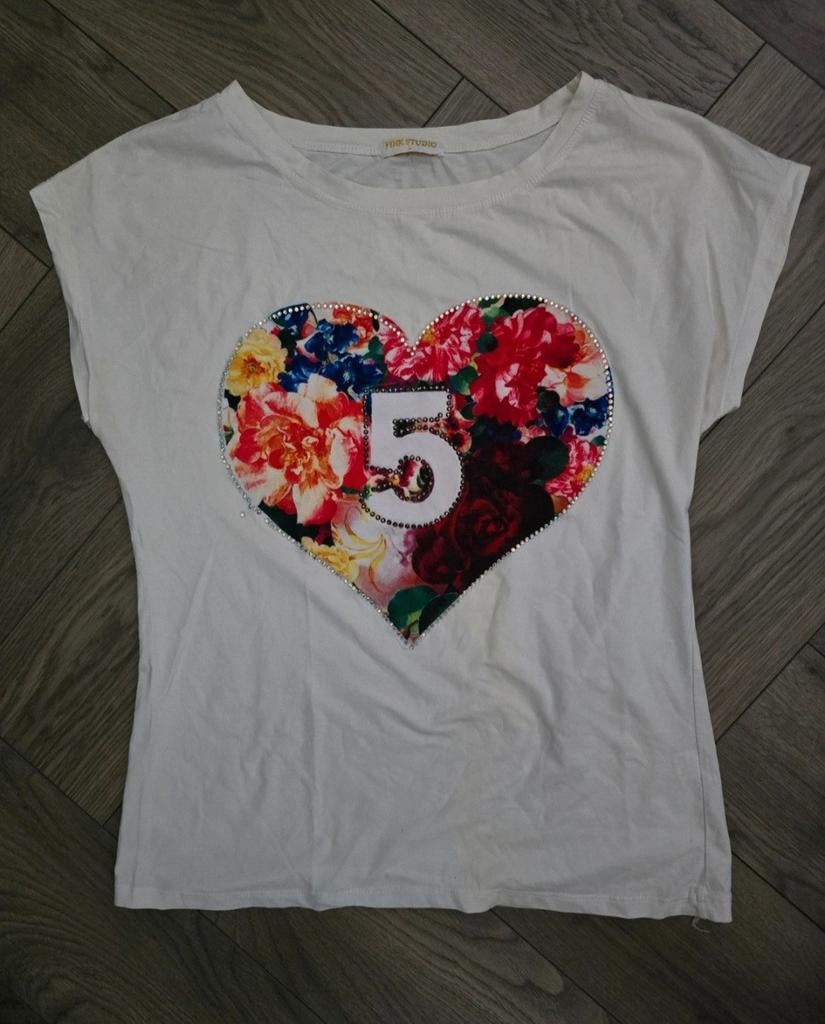 Pink Studio T-shirt Maat L met bloemenhart en '5', Kleding | Dames, Pink Studio, Wit, Maat 42/44 (L), Ophalen of Verzenden