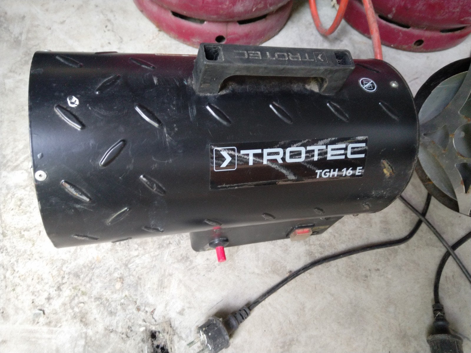 Trotec TGH-16 hetelucht kanon. 2x, met gevulde 18kg benegas, Ophalen, Minder dan 30 cm, Cv-ketel of Combi-ketel, Minder dan 60 cm