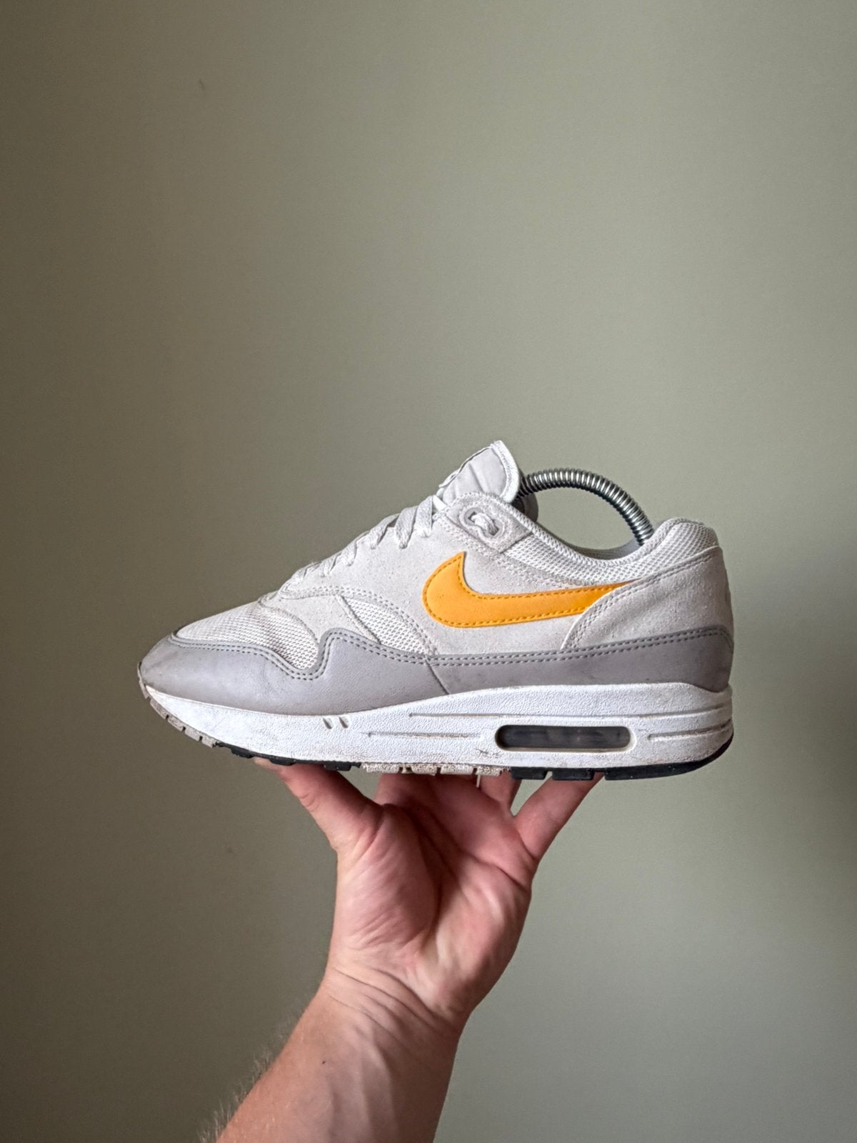 Nike Air Max 1 Maize / 41, Kleding | Heren, Schoenen, Overige kleuren, Ophalen of Verzenden, Sneakers of Gympen, Zo goed als nieuw