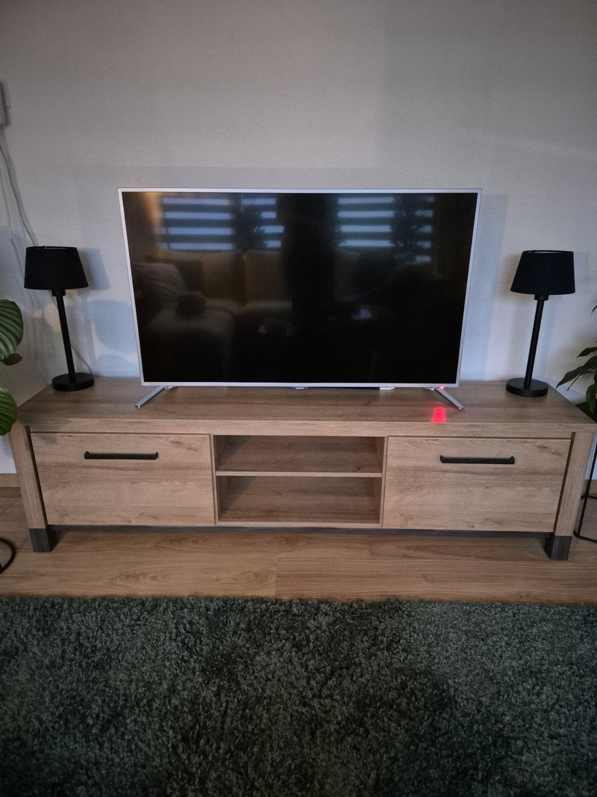 TV-meubel Finn Leen Bakker licht eikenkleur, Ophalen, 150 tot 200 cm, Zo goed als nieuw, Minder dan 100 cm