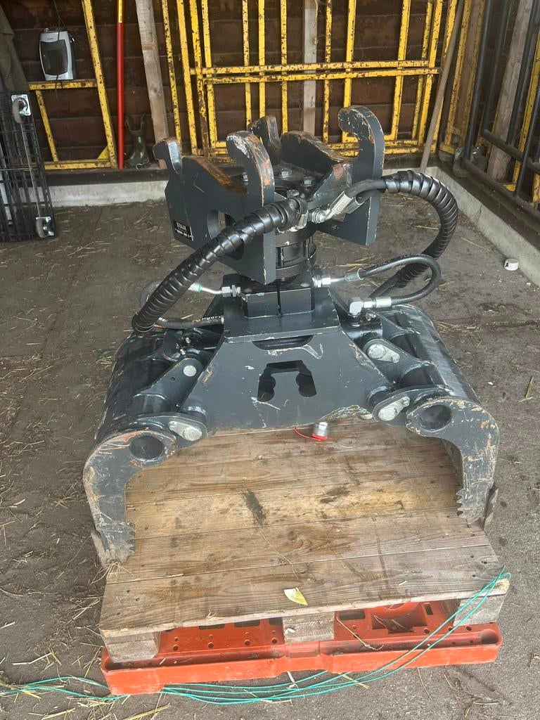 sorteergrijper cw05 graafmachine huren, Ophalen, Gebruikt