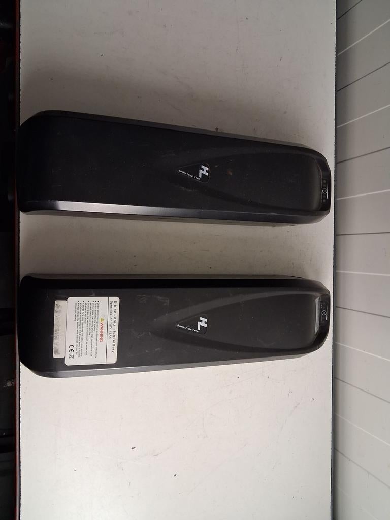 2 stuks defecte fiets accu's Hailong Downtube 36volt, Www.Hailong.nl, Ophalen of Verzenden, Hailong, Pyter jurjensstrjitte stiens