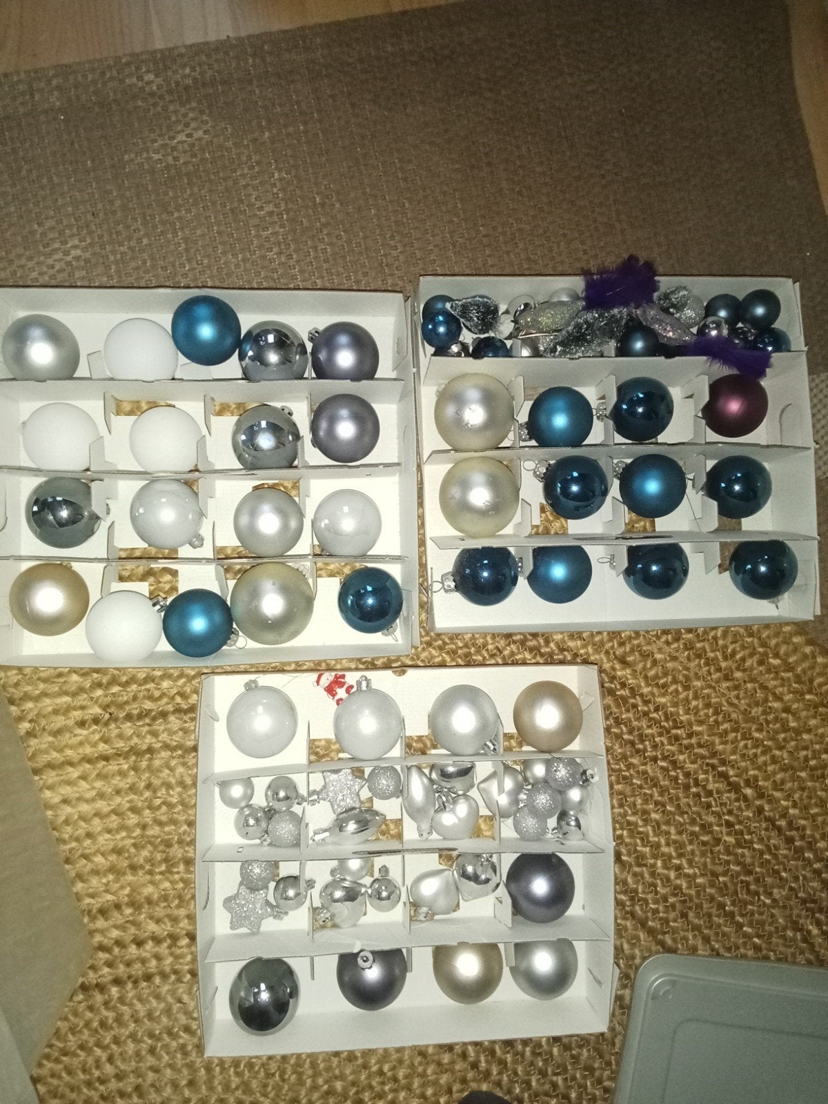 kerstballen blauw en zilver, Ophalen, Zo goed als nieuw
