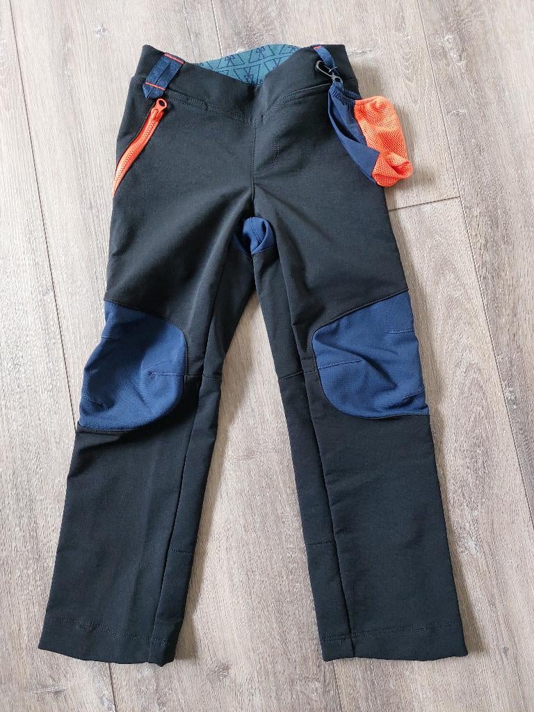 Quechua Soft shell broek, waterafstotend mt 110 NIEUW, Kinderen en Baby's, Ophalen of Verzenden, Nieuw, Jongen, Broek