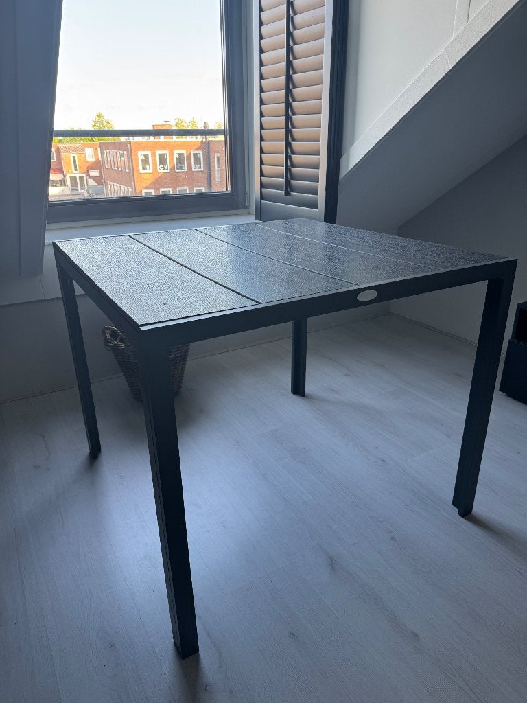 Buiten tafel, Ophalen, Zo goed als nieuw, Rechthoekig