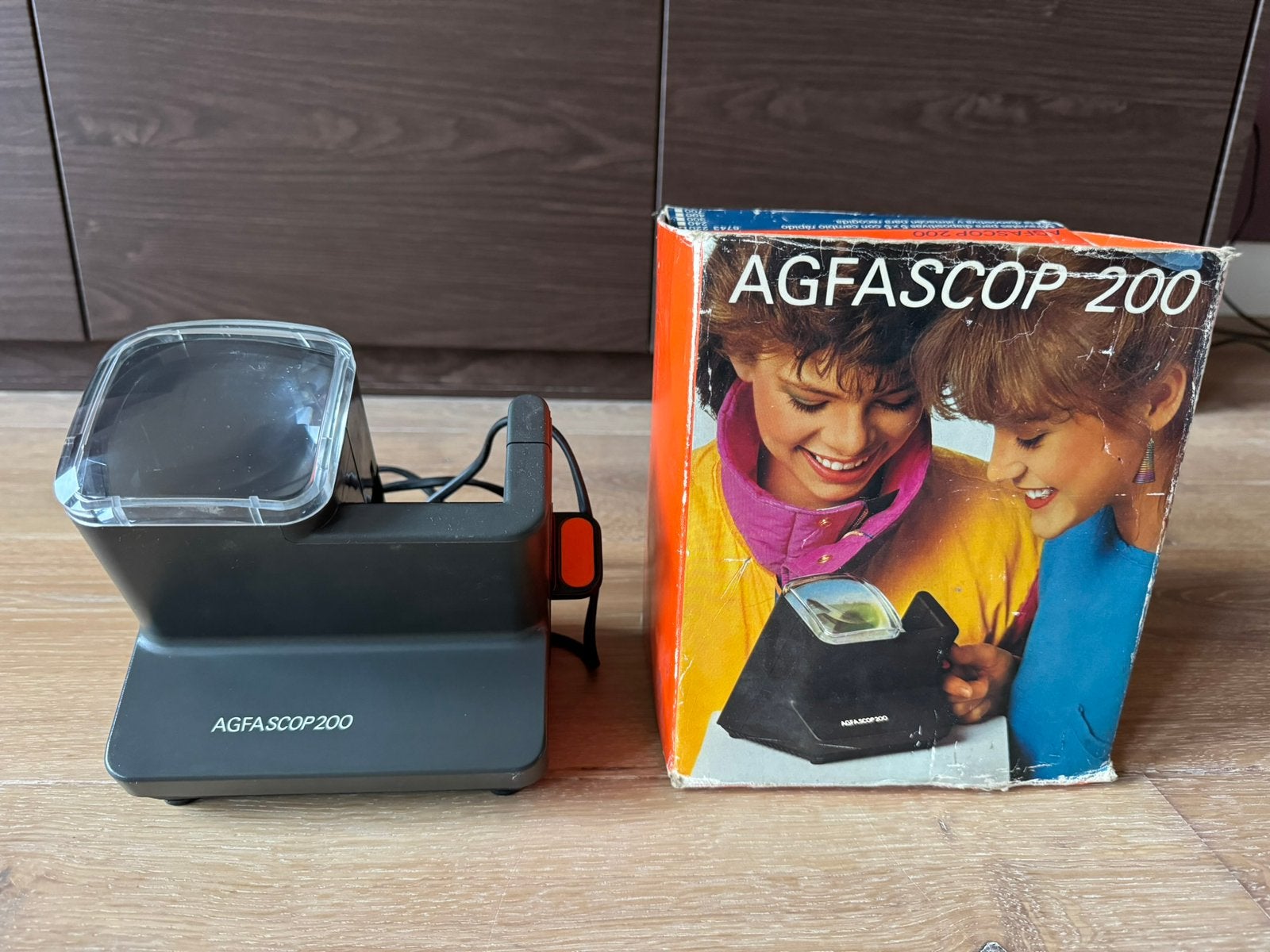 Afgascop 200 Diaprojector, Ophalen of Verzenden