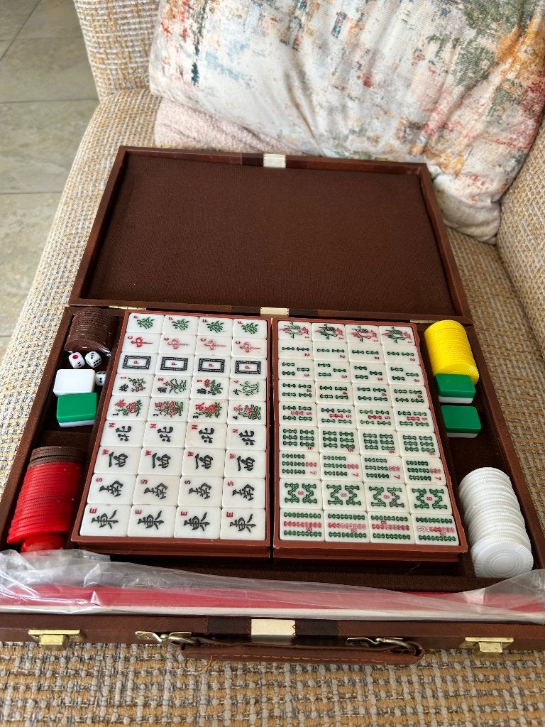 Mahjong Bordspel, Drie of vier spelers, Ophalen, Nieuw, Onbekend