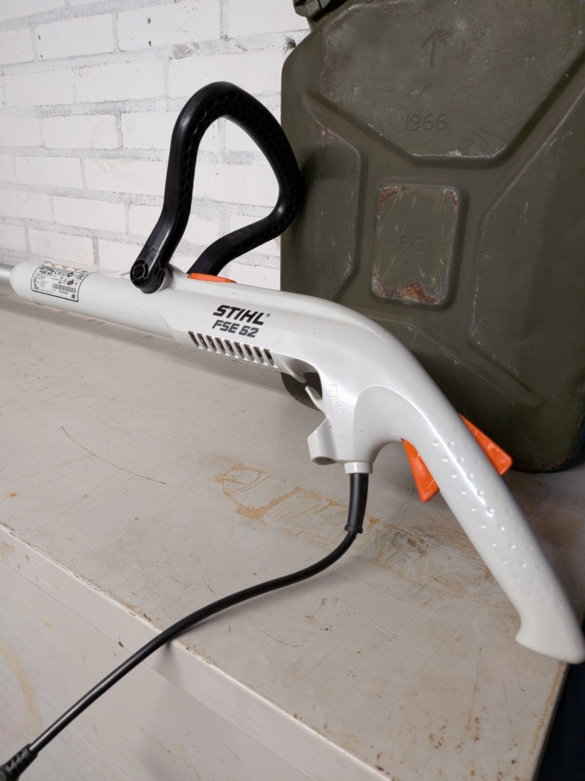 Stihl FSE 52 Elektrische Grastrimmer, Ophalen, Stihl, Zo goed als nieuw, 30 tot 50 cm