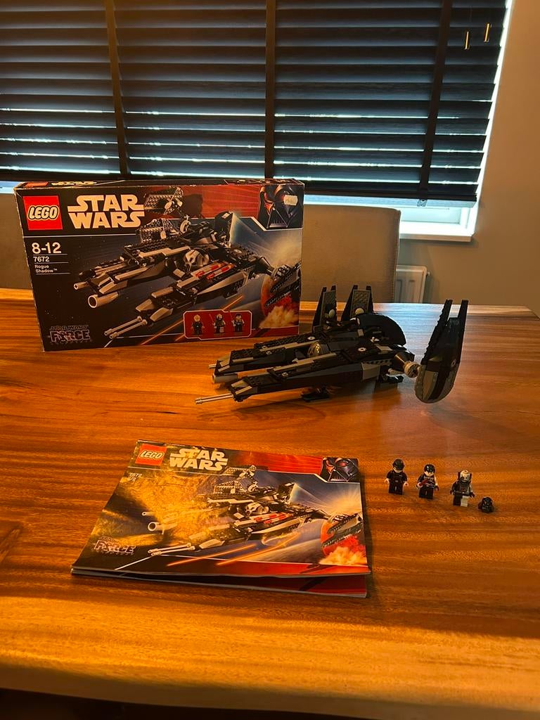 Lego star wars 7672 rogue shadow compleet met doos, Star Wars, Lego, Ophalen of Verzenden, Zo goed als nieuw