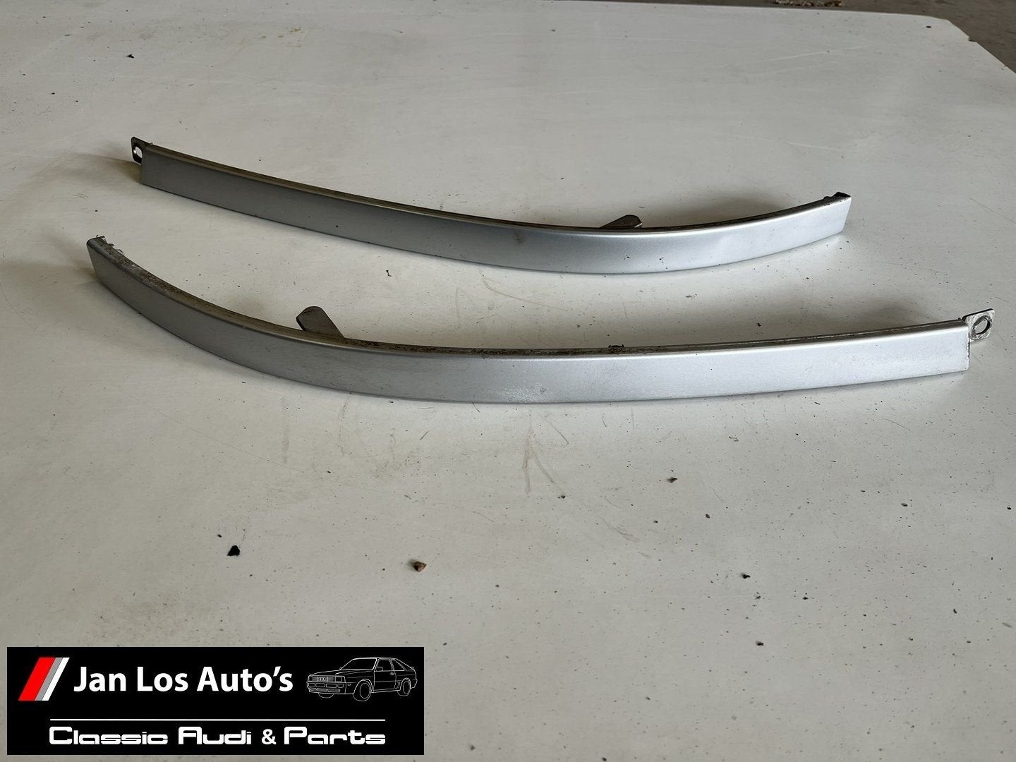Koplamp lijst set Audi A8 D2 4D0853207 4D0853208, Gebruikt, -, -, -
