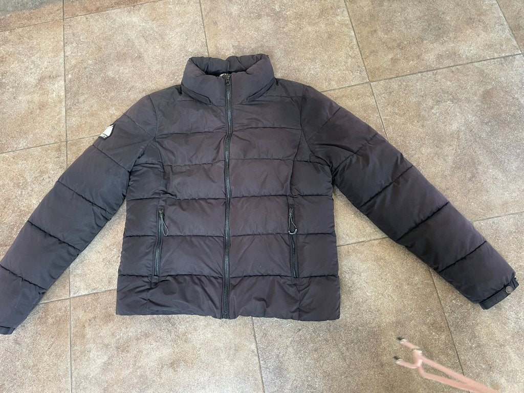Mooie zwarte Superdry jas!, Ophalen, Maat 52/54 (L), Zwart, Gedragen