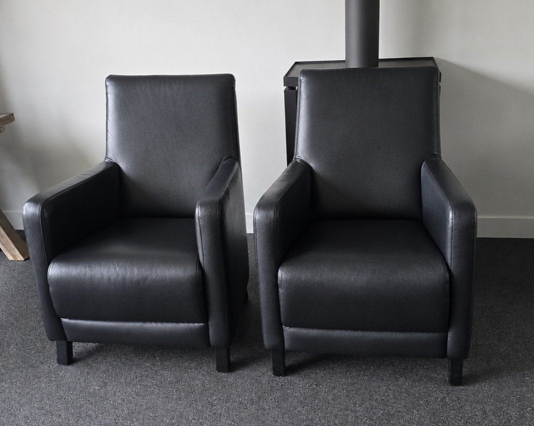 2 Zwarte Leren Fauteuils - Comfortabel en Stijlvol, Ophalen, Gebruikt, 75 tot 100 cm, Leer