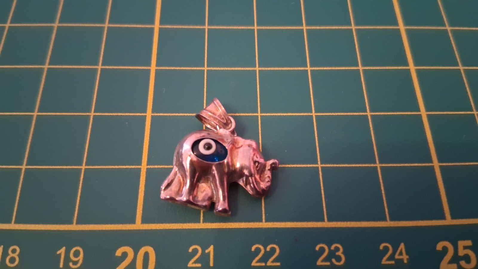 Zilveren olifant hanger met boze oog, Sieraden, Tassen en Uiterlijk, Antieke sieraden, Verzenden, Zilver, Hanger