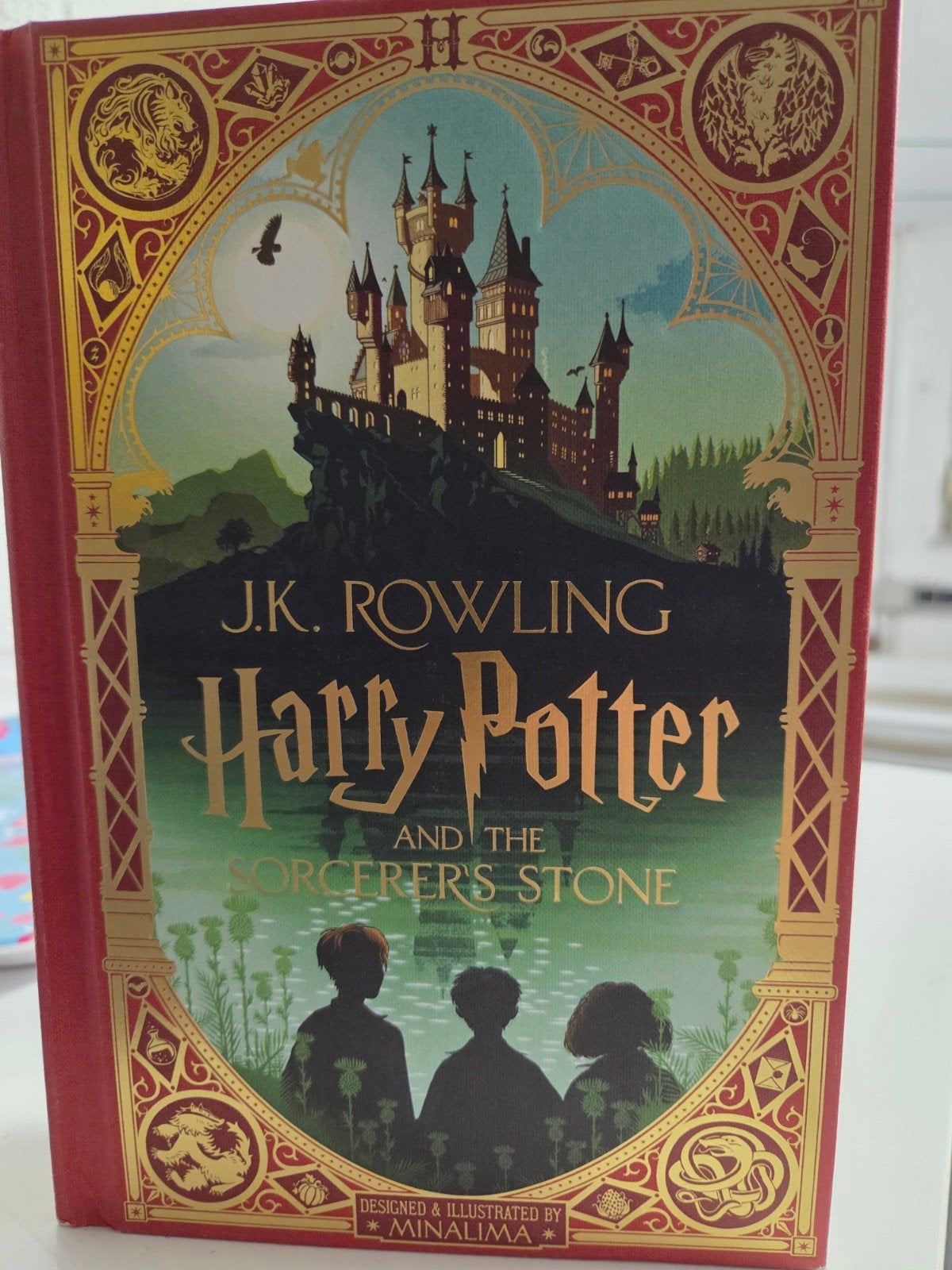 Harry Potter en de Steen der Wijzen - Geïllustreerd, Boeken, Ophalen of Verzenden