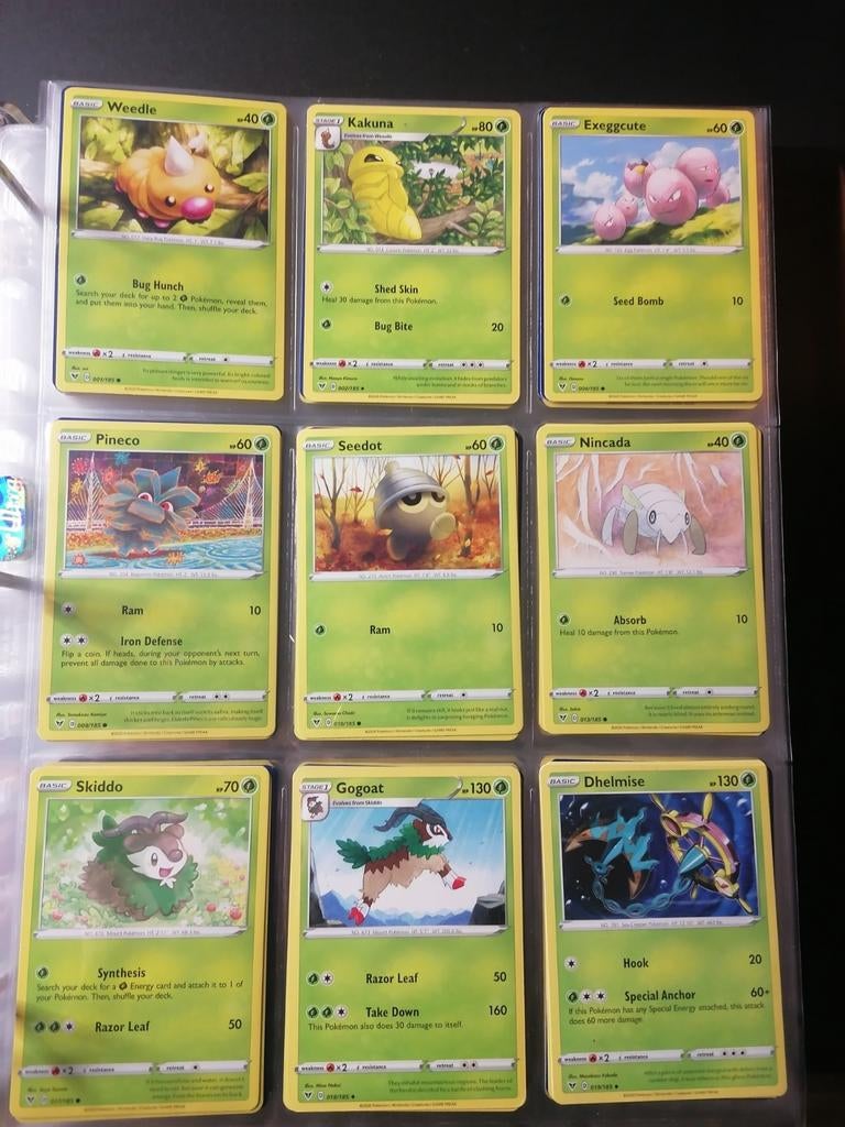 Vivid Voltage Set - Commons & Uncommons - Pokémon, Ophalen of Verzenden, Zo goed als nieuw, Meerdere kaarten