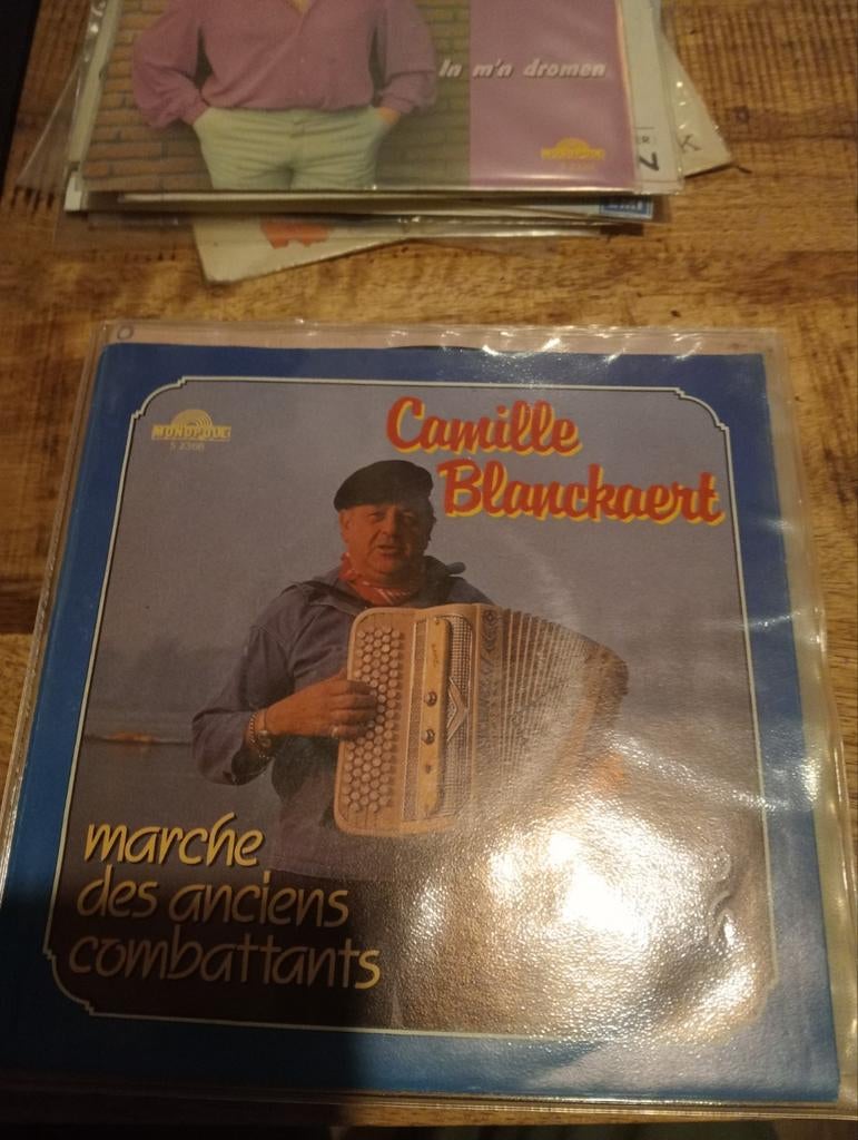Camille blanckaert - duo Scottish, Ophalen of Verzenden, Zo goed als nieuw, Overige formaten, Levenslied of Smartlap