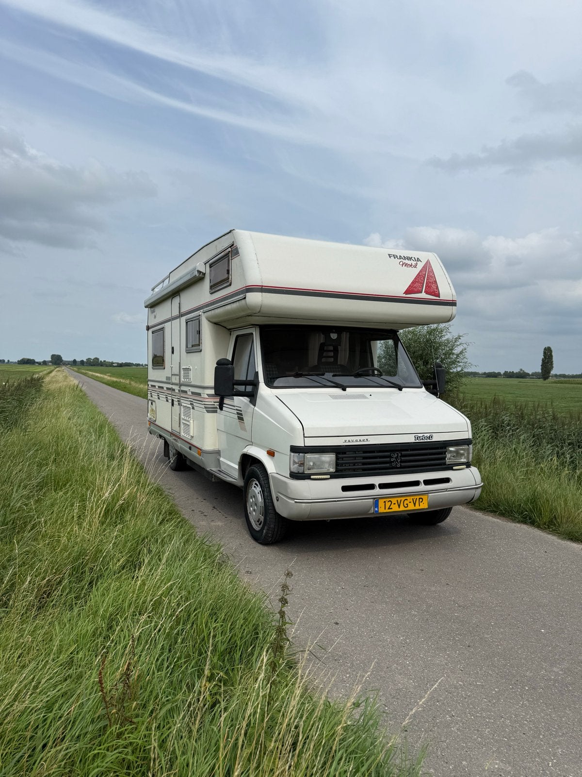 Caravans And Camping Frankia