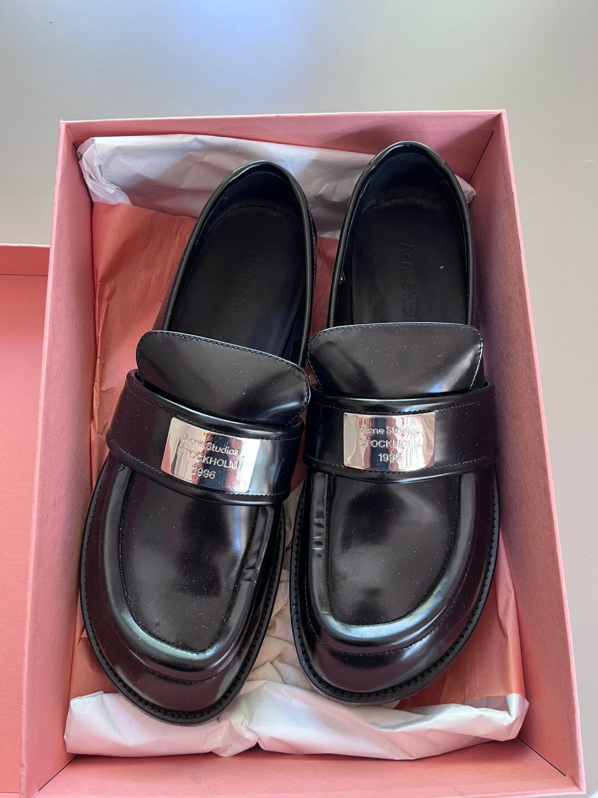 Acne Studios loafers, Ophalen of Verzenden, Zo goed als nieuw, Instappers, Zwart