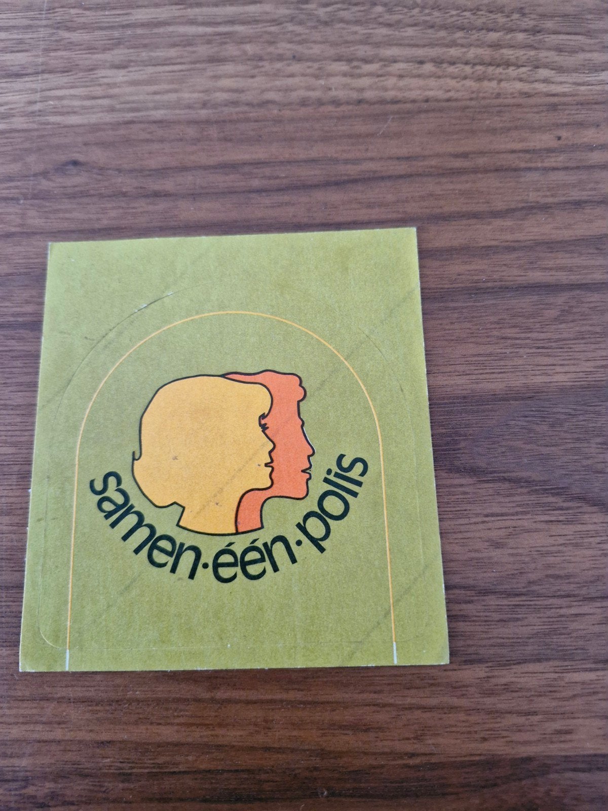 8831 Vintage Sticker "Samen één polis", Ophalen of Verzenden, Gebruikt, Overige typen
