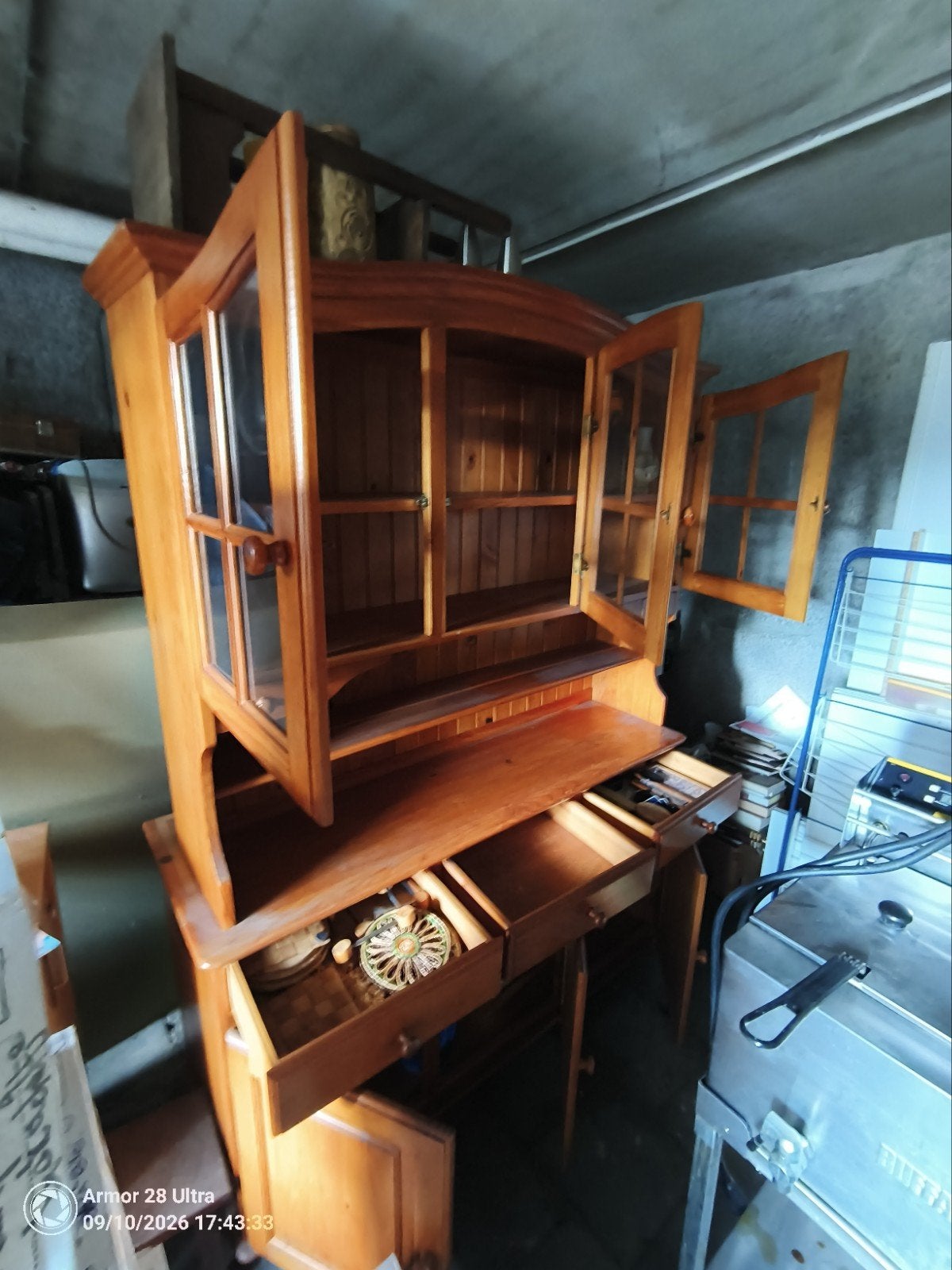 Houten vitrine, buffetkast / servieskast - 2 delen, Ophalen, Gebruikt