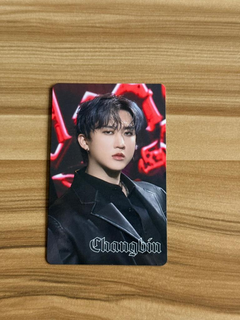 Stray Kids Changbin photo card dominate, Ophalen of Verzenden, Zo goed als nieuw, Foto of Kaart