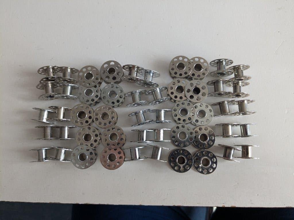 naaimachine spoeltjes, Ophalen, Zo goed als nieuw, Naaimachine, Overige merken