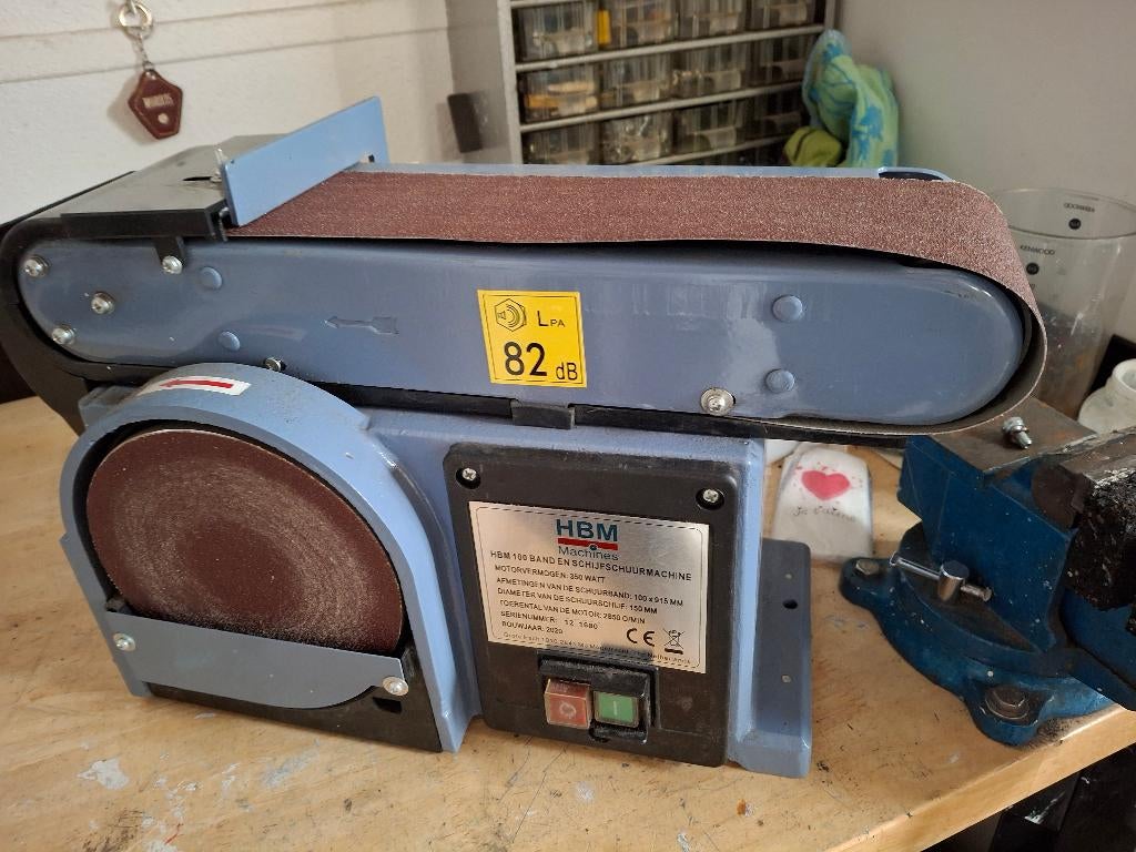 Band en schijf schuurmachine, Doe-het-zelf en Verbouw, Gereedschap | Schuurmachines, Ophalen, Zo goed als nieuw, Minder dan 600 watt