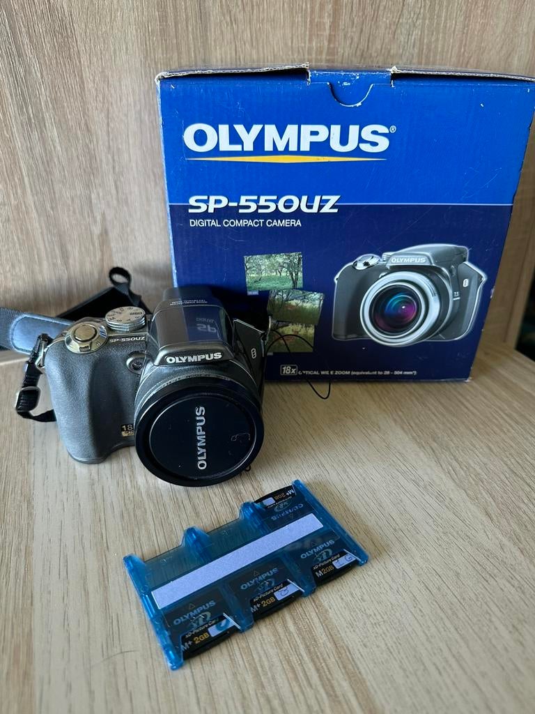 Olympus SP-550UZ + hoes + meerdere xD kaarten – complete set, Ophalen of Verzenden, Zo goed als nieuw, Olympus, 8 keer of meer