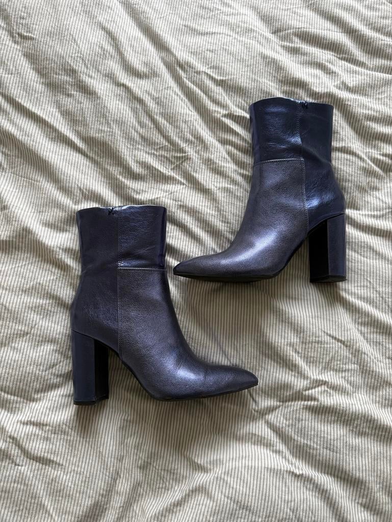 Elegante blauwe enkellaarsjes met hak, Kleding | Dames, Schoenen, Blauw, Lage of Enkellaarzen, Ophalen of Verzenden, Zo goed als nieuw