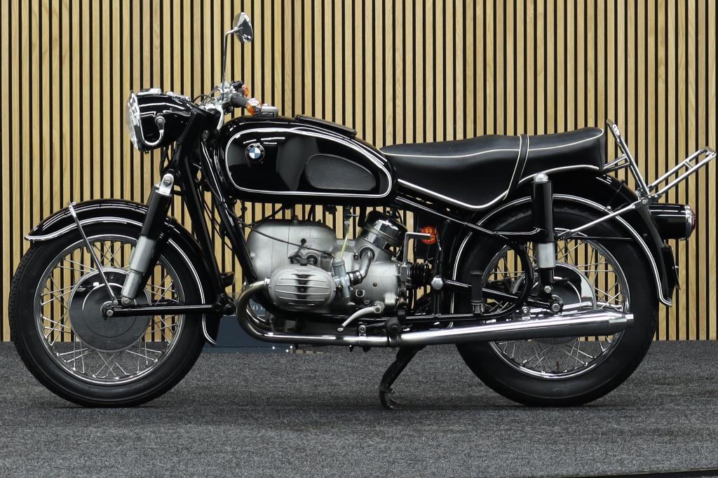 Originele Nederlandse BMW R60/2 1966 - 600cc (Topstaat!), Motoren, Motoren | Oldtimers, 2 cilinders, Toermotor, Minimaal motorrijbewijs A2