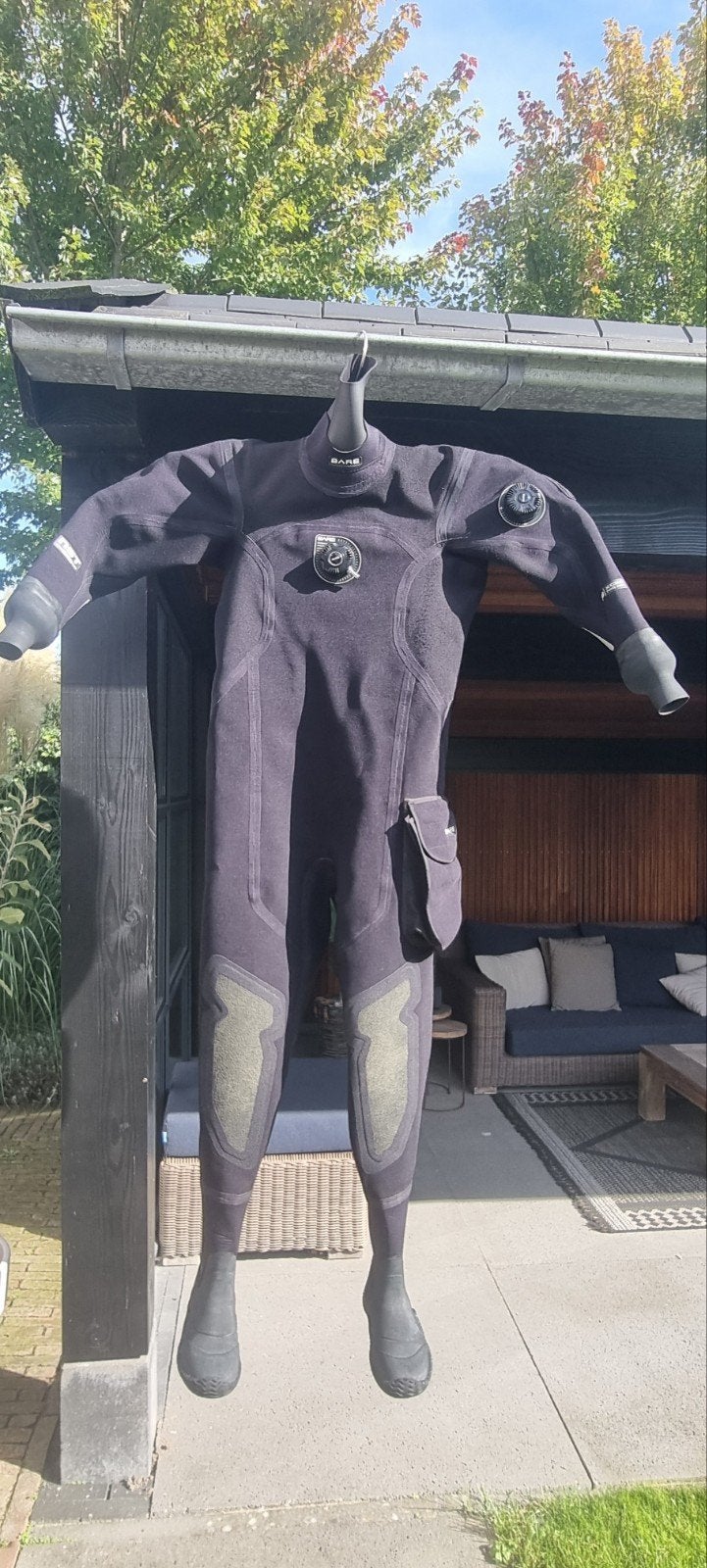 BARE XCS2 Pro Dry duikpak - Maat M, Watersport en Boten, Gebruikt, BARE, Drysuit, Ophalen of Verzenden