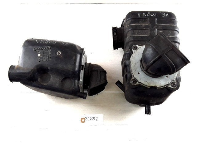 VX800 1990 - 1997 Suzuki Airbox D1-40250, Motoren