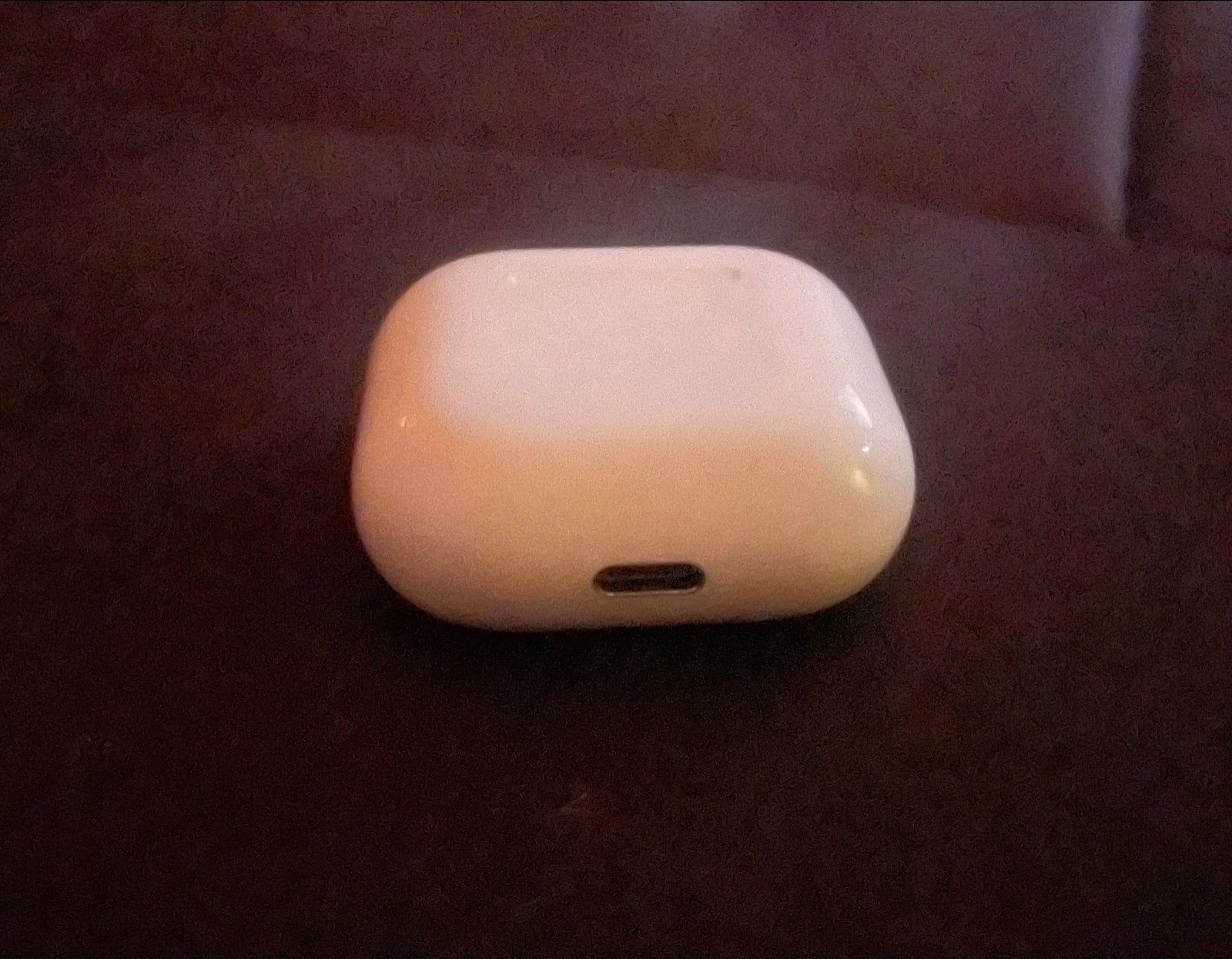 Oplaadcase voor AirPods 4e generatie (A3058), Audio, Tv en Foto, Koptelefoons, Draadloos opladen, Ophalen of Verzenden, Zo goed als nieuw