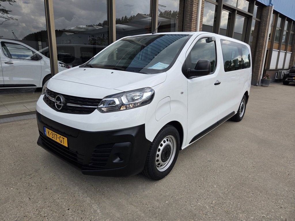 Opel Vivaro-e L2 Innovation 50 kWh SNELLADER 9-Persoons Airc, Auto's, Opel, 1987 kg, Zwart, Overige carrosserieën, Wit