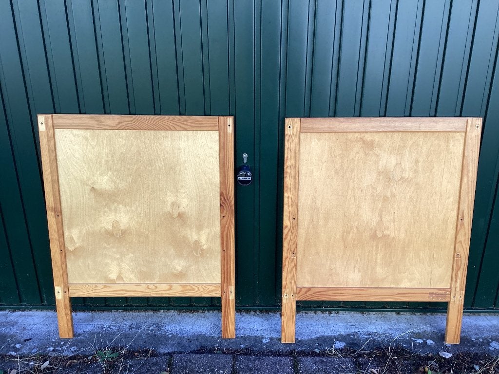 Houten kinderbedje / ledikantje met matrasje, Ophalen, Gebruikt, Ledikant