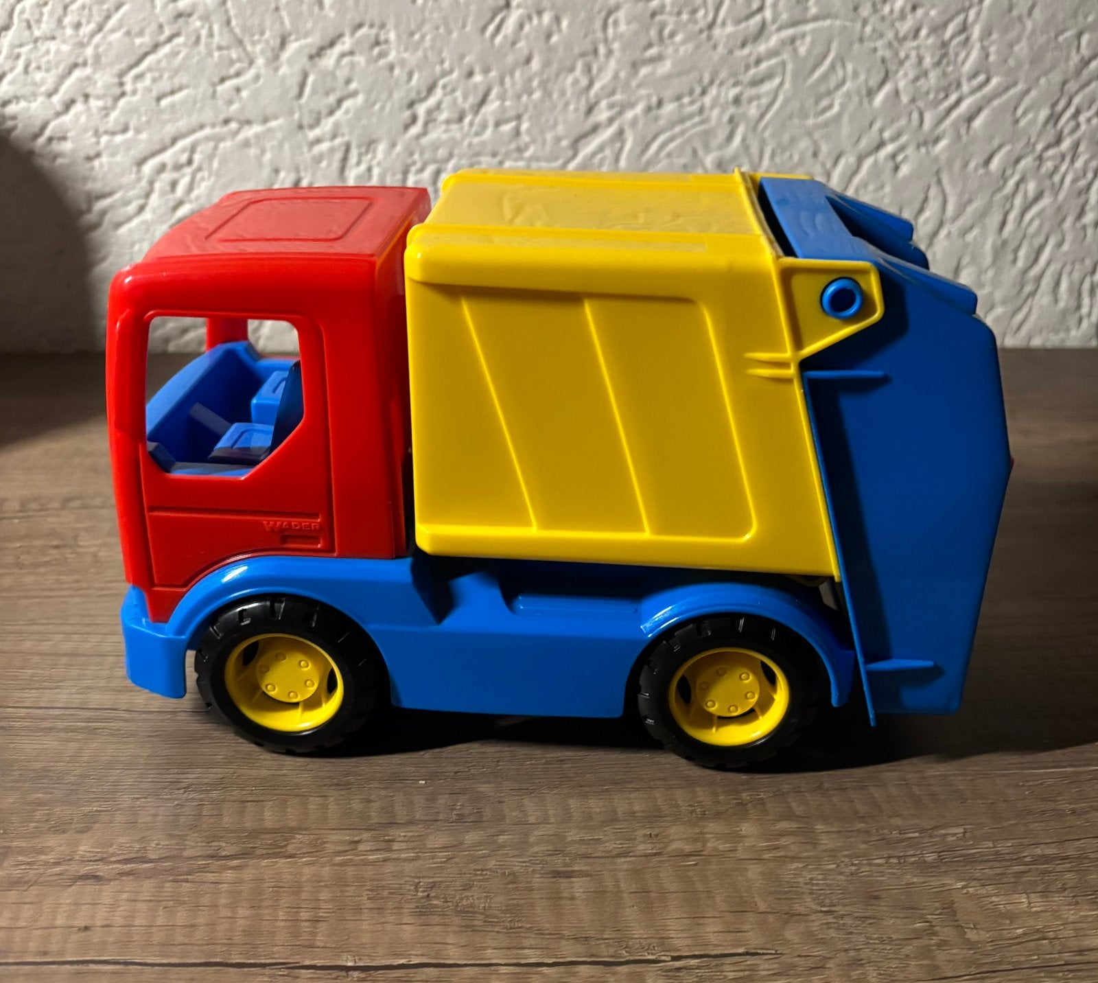 Te koop mooie vuilniswagen, Ophalen of Verzenden, Zo goed als nieuw