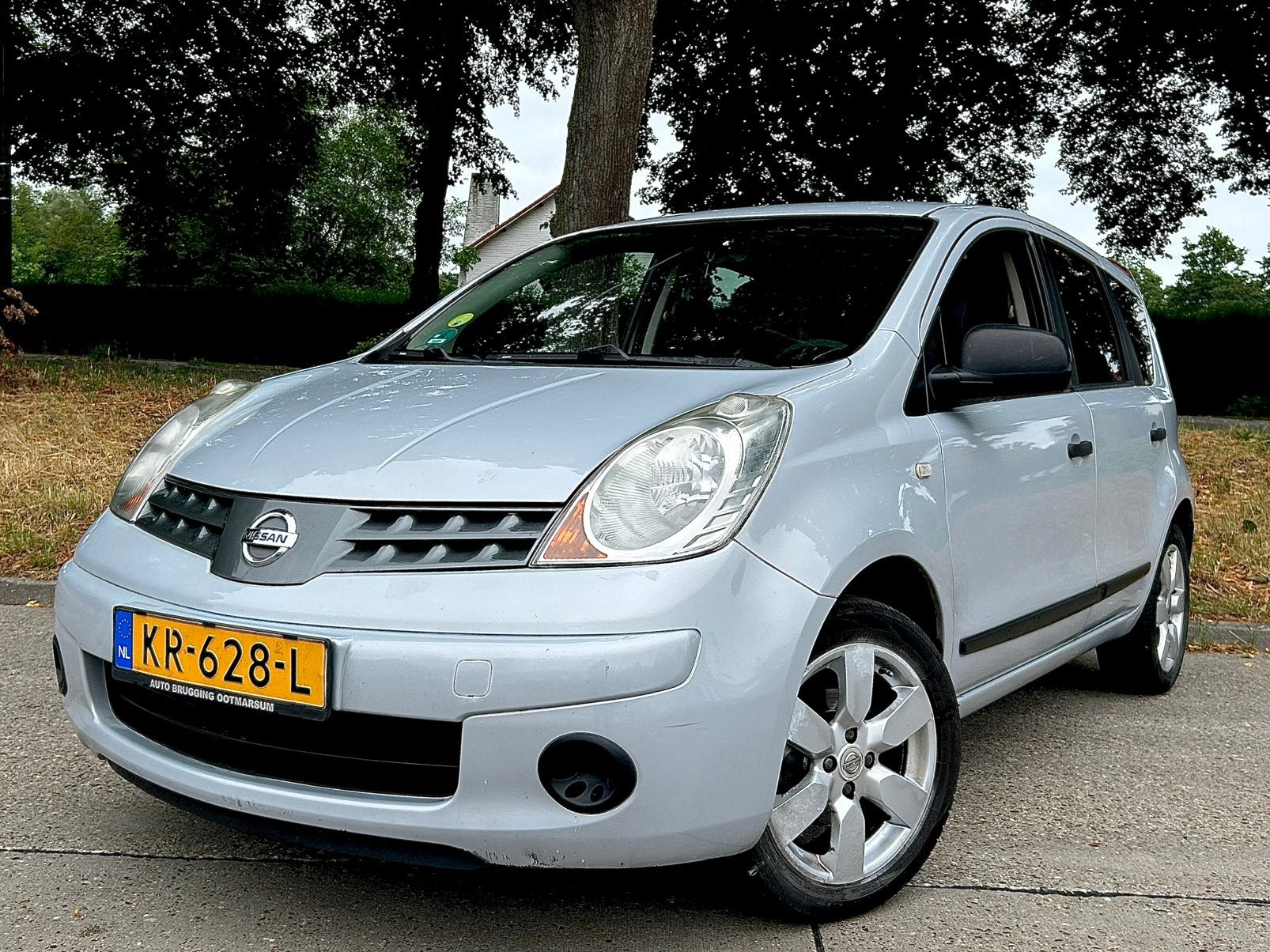 Nissan Note 1.4 / Airco / LM-V / Centrale-V /, Auto's, Voorwielaandrijving, Stof, 40 €/maand, 4 cilinders