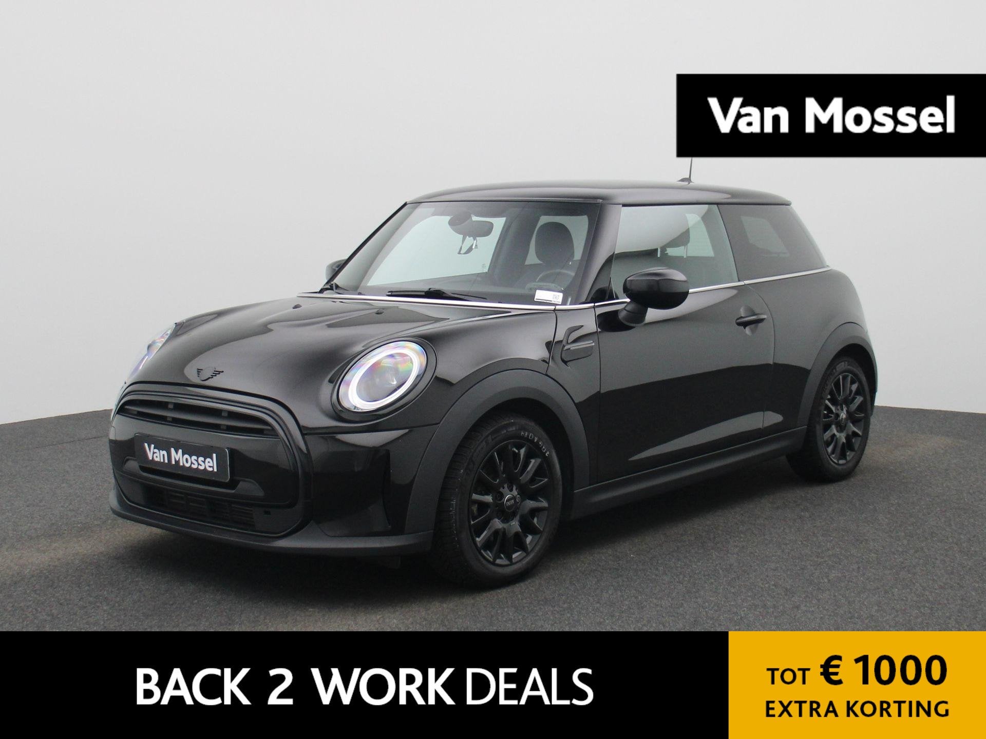 MINI 3-Deurs 1.5 Cooper Essential | Navigatie | Black pakket