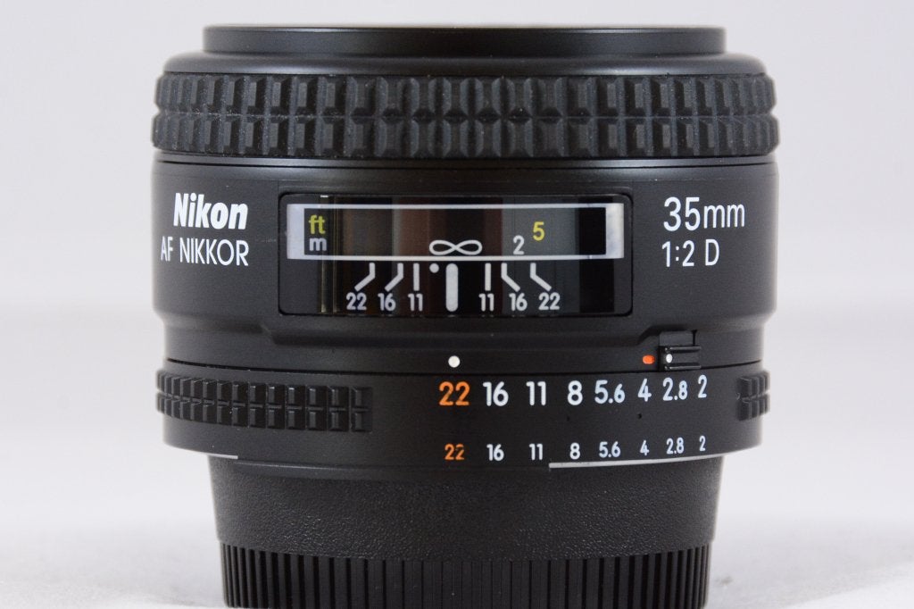 Nikon AF Nikkor 35mm/2.0D PRIME ZO GOED ALS NIEUW, Audio, Tv en Foto, Fotografie | Lenzen en Objectieven, Nikon Europe BV, Multi-coated
